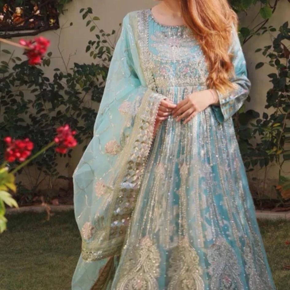 Elegant double layered maxi dress long length Elegant double layered maxi dress long length Sage green Small