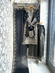 Long kameez & banarsi plazo suit